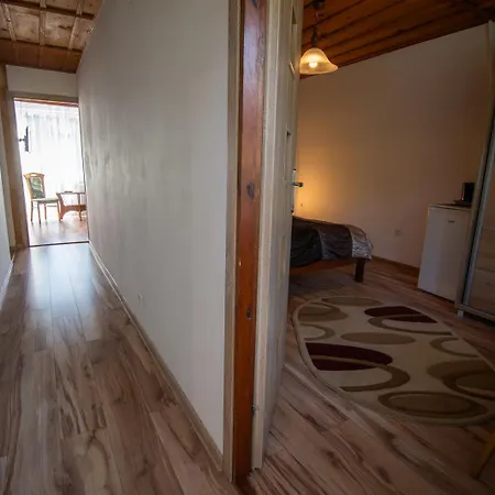 民宿 U Bogdana 斯克拉斯卡波伦巴